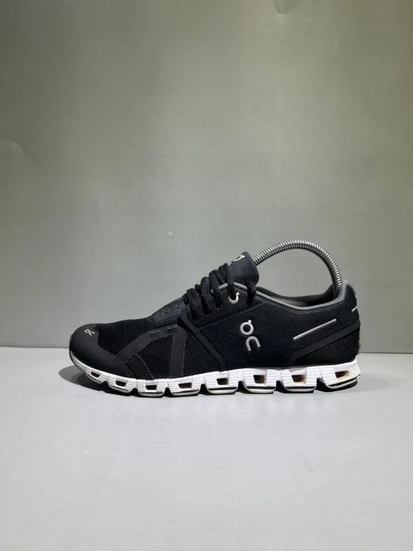 Original On Cloud 5 Branded Swiss Engineering Branded Runners Shoes